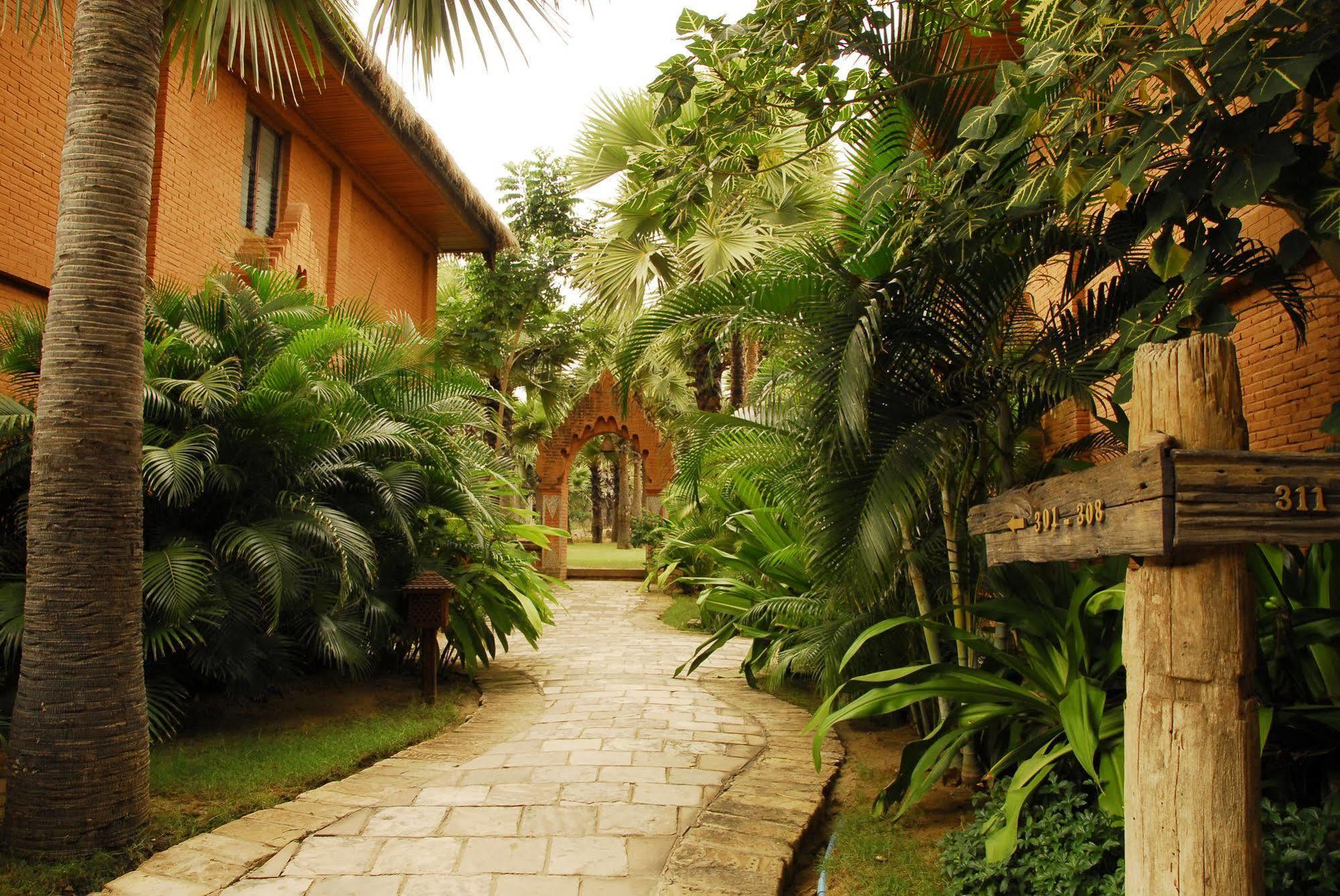 Myanmar Treasure Resorts Bagan Exterior foto